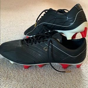Pepe soccer cleats